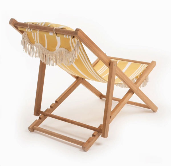 Adjustable height foldable wooden beach chair