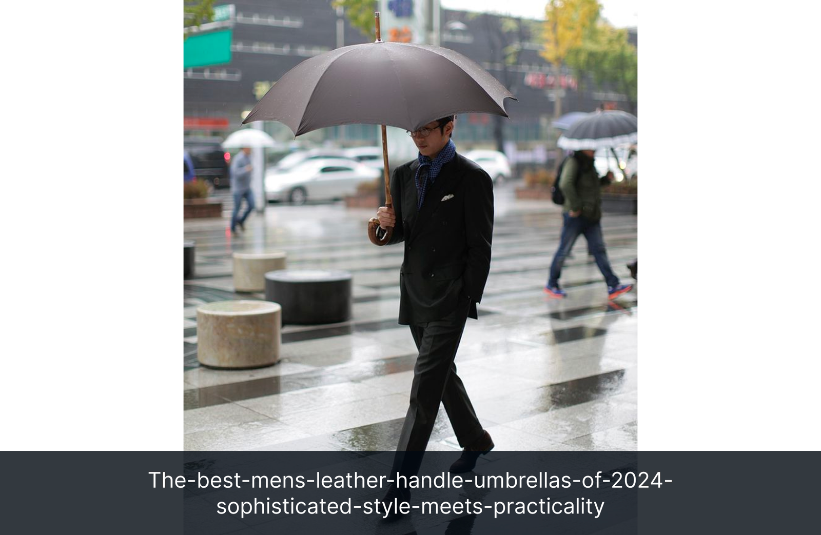 the-best-mens-leather-handle-umbrellas-of-2024-sophisticated-style-meets-practicality