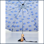 polkastripe-eco-friendly-compact-duck-umbrella-with-recycled-materials