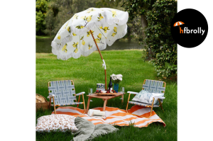 Using Tassel Parasols for Various Occasions