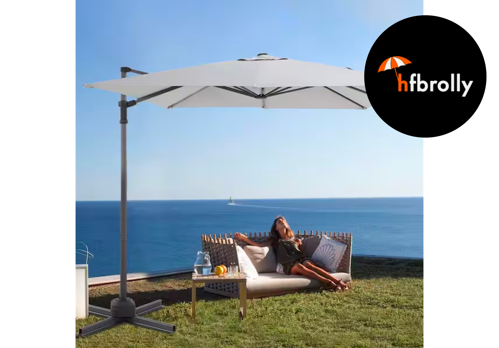 hfbrolly-hotel-umbrellas-for-luxurious-poolside-areas-a-blend-of-elegance-and-functionality